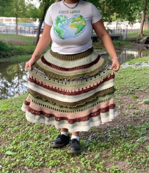 Crochet Retro-Inspired Maxi Skirt