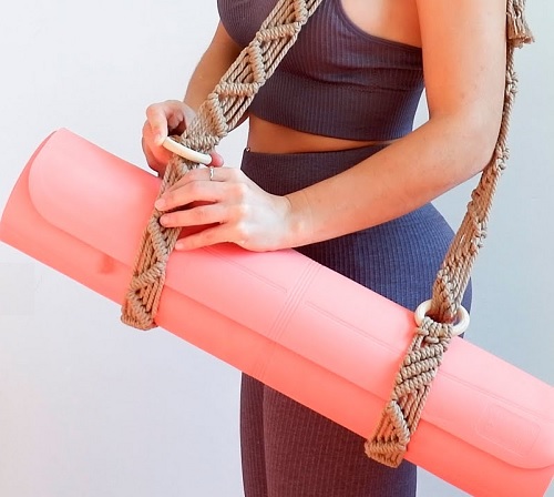 yoga mat holder with macramé